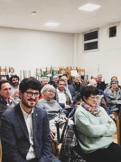 Réunion de proximité à Monthieu