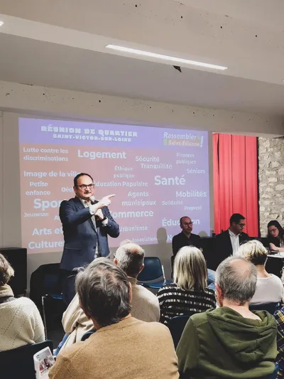 Réunion de proximité à Saint-Victor-sur-Loire