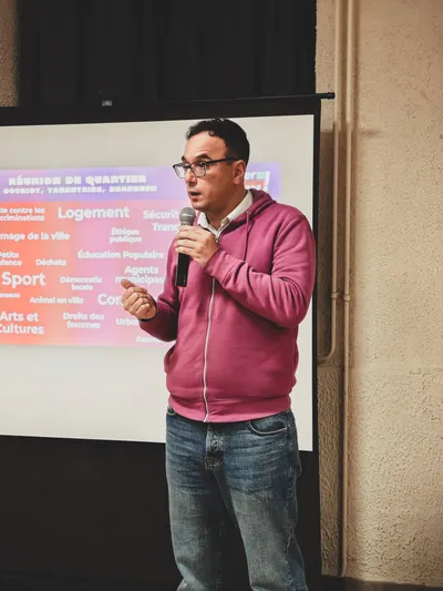 Réunion de proximité à Tarentaize