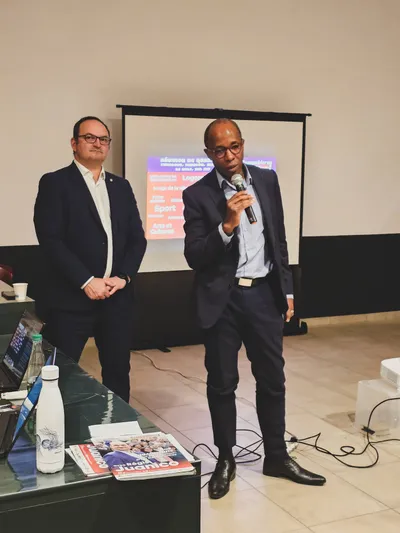 Réunion de proximité à la Terrasse