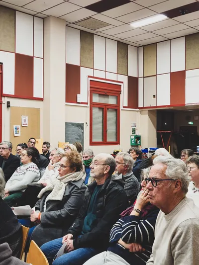 Réunion de quartier à Côte-Chaude